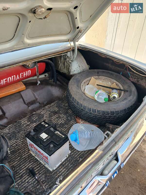 Седан ГАЗ 24-10 Волга 1992 в Воскресенском