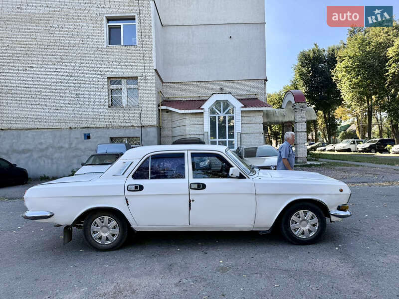 Седан ГАЗ 24-10 Волга 1990 в Сумах