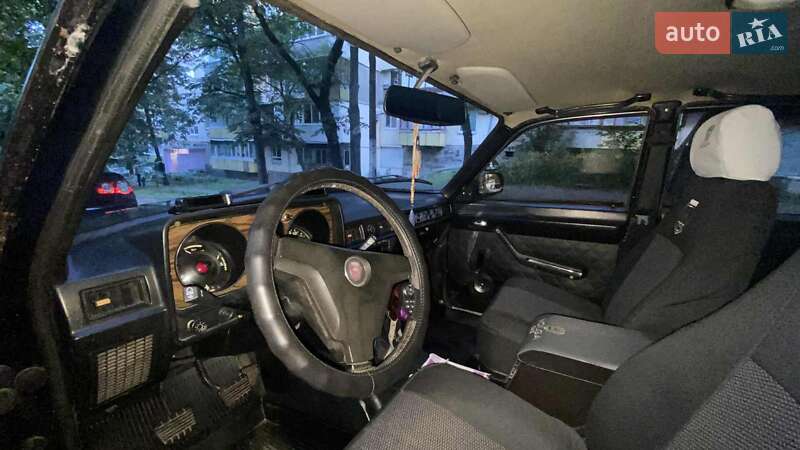 Седан ГАЗ 24-10 Волга 1990 в Києві фото 16 Седан ГАЗ 24-10 Волга 1990 в Києві