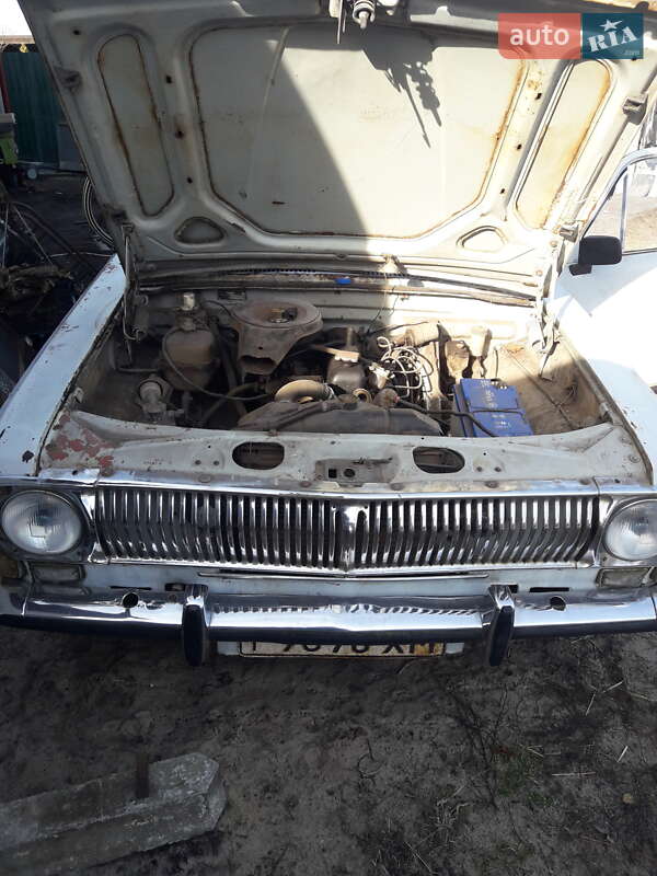 Седан ГАЗ 24 Волга 1977 в Нетешине фото 7 Седан ГАЗ 24 Волга 1977 в Нетешине