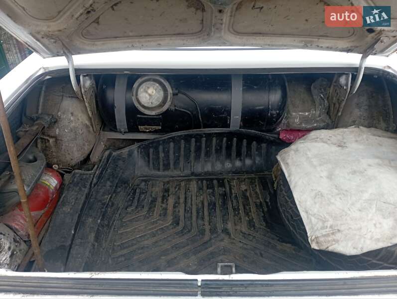 Седан ГАЗ 24 Волга 1984 в Полтаве