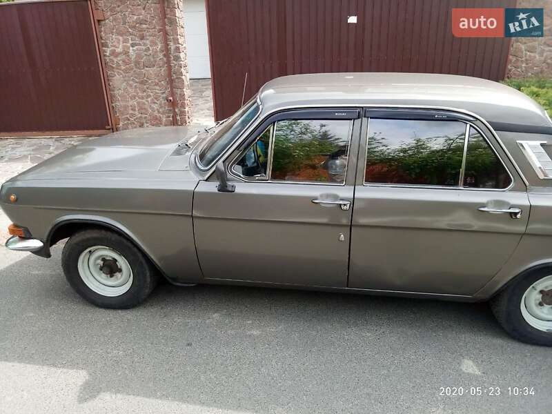 Седан ГАЗ 24 Волга 1982 в Киеве
