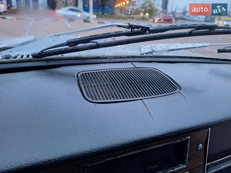 Седан ГАЗ 24 Волга 1986 в Одессе