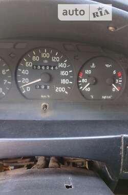 Грузопассажирский фургон ГАЗ 2705 Газель 2004 в 