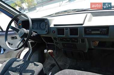 Грузовой фургон ГАЗ 2705 Газель 2001 в 