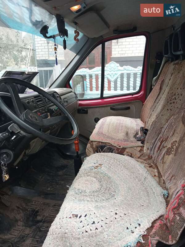Вантажний фургон ГАЗ 2705 Газель 2005 в Мені фото 11 Вантажний фургон ГАЗ 2705 Газель 2005 в Мені