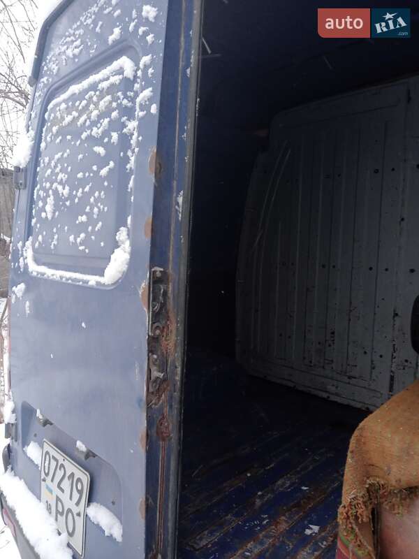 Минивэн ГАЗ 2752 Соболь 2003 в Коростене