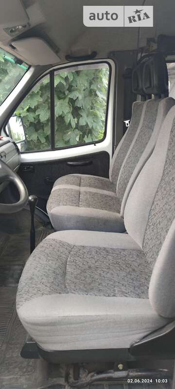 Вантажопасажирський фургон ГАЗ 2752 Соболь 2008 в Тетієві фото 12 Вантажопасажирський фургон ГАЗ 2752 Соболь 2008 в Тетієві