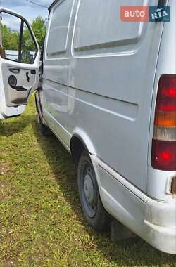 Грузовой фургон ГАЗ 2752 Соболь 2002 в 