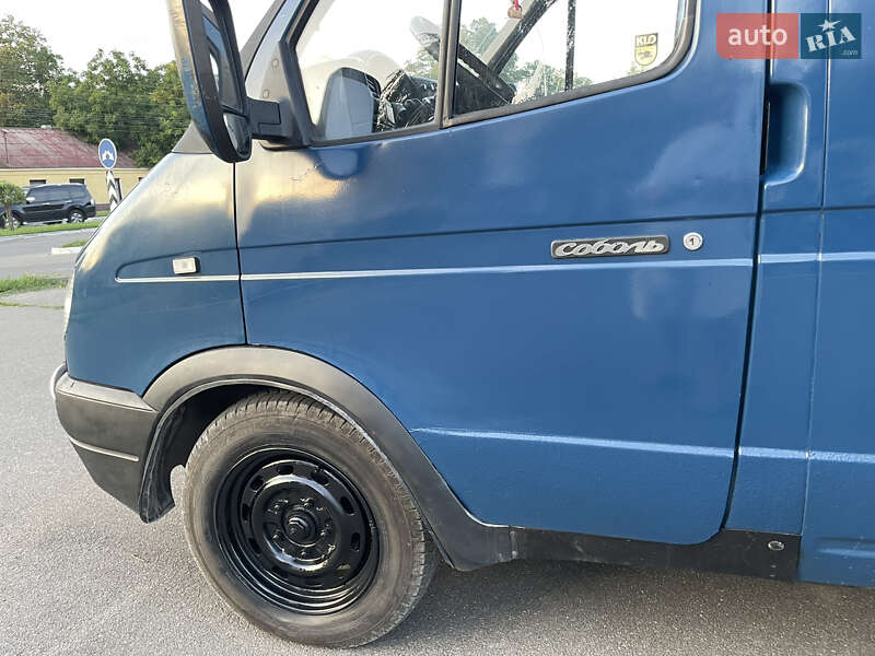 Вантажопасажирський фургон ГАЗ 2752 Соболь 2005 в Переяславі