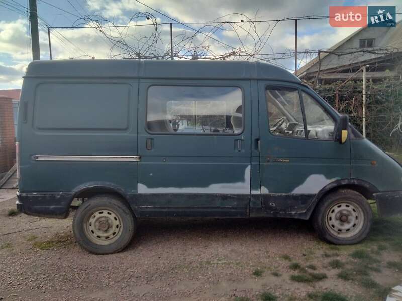 Вантажопасажирський фургон ГАЗ 2752 Соболь 2001 в Одесі