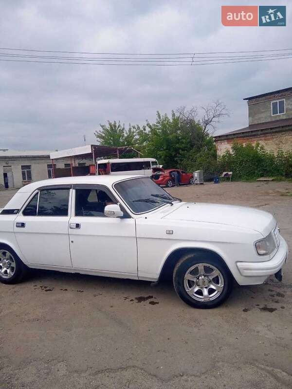 Седан ГАЗ 31029 Волга 1994 в Золочеве