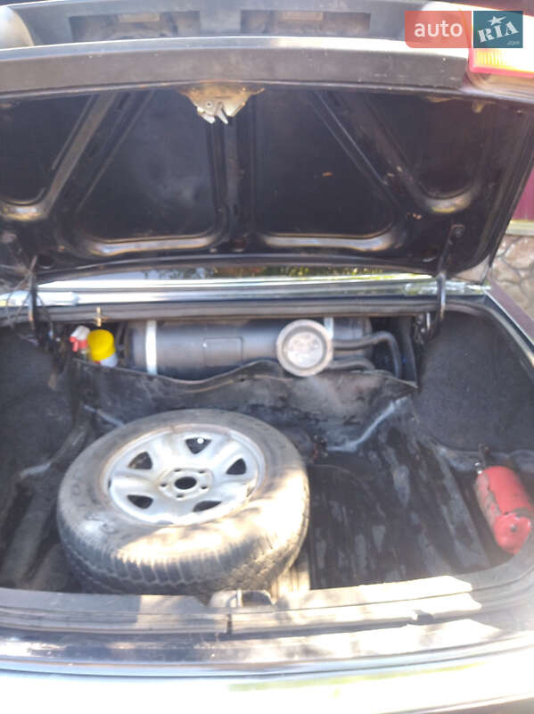 Седан ГАЗ 3105 Волга 2005 в Тернополе