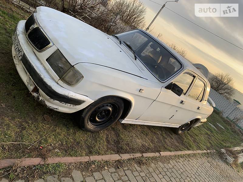 Седан ГАЗ 3110 Волга 2003 в Чернівцях