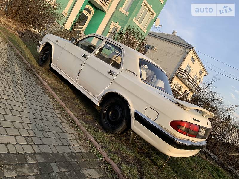 Седан ГАЗ 3110 Волга 2003 в Чернівцях
