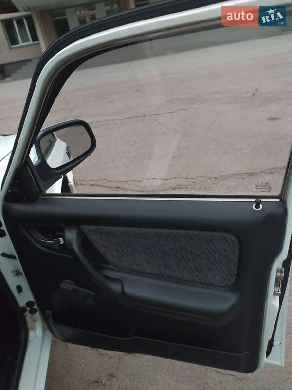 Седан ГАЗ 3110 Волга 2003 в Чернигове фото 18 Седан ГАЗ 3110 Волга 2003 в Чернигове