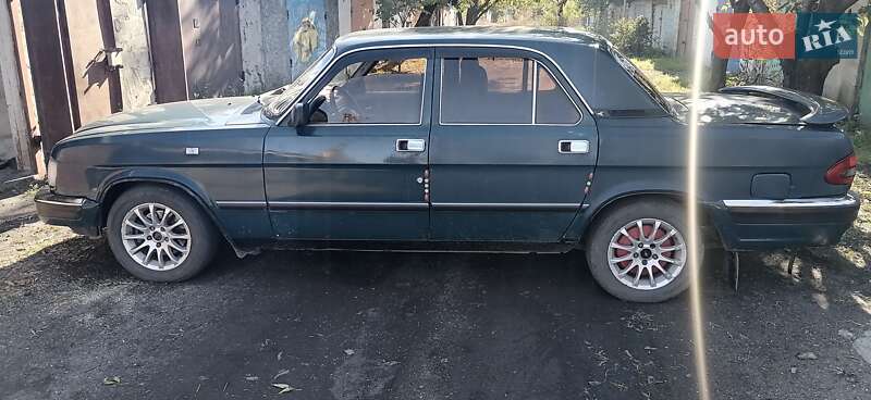 Седан ГАЗ 3110 Волга 2000 в Добропіллі