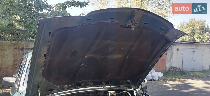 Седан ГАЗ 3110 Волга 2000 в Добропіллі
