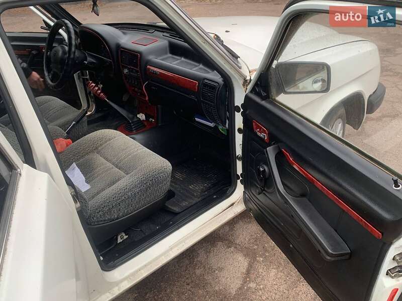 Седан ГАЗ 3110 Волга 1998 в Чернігові