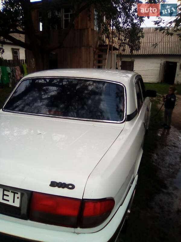 Седан ГАЗ 3110 Волга 2001 в Радомишлі