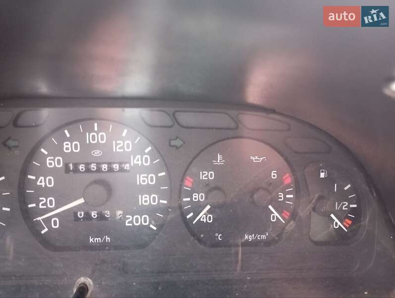 Седан ГАЗ 3110 Волга 2003 в Києві