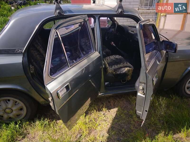 Седан ГАЗ 3110 Волга 2003 в Киеве