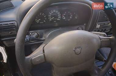 Седан ГАЗ 3110 Волга 2003 в Киеве