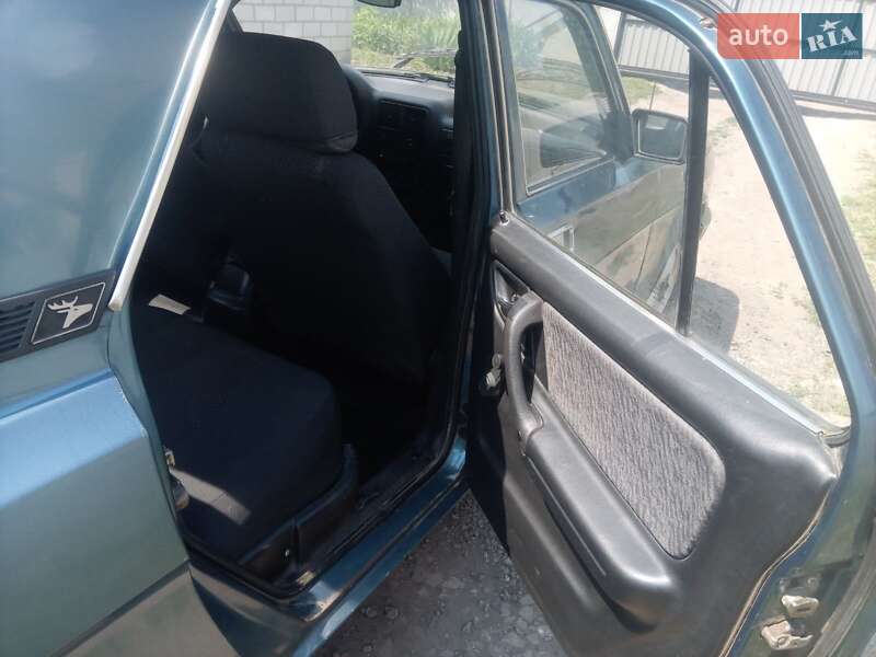 Седан ГАЗ 3110 Волга 2003 в Киеве