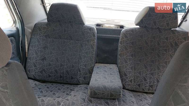 Седан ГАЗ 3110 Волга 2003 в Чернігові фото 3 Седан ГАЗ 3110 Волга 2003 в Чернігові