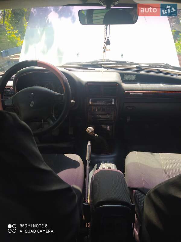 Седан ГАЗ 3110 Волга 2001 в Старой Синяве