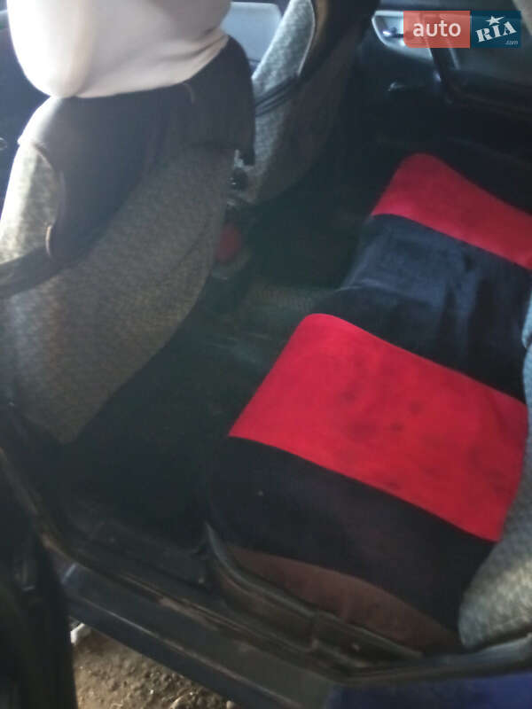 Седан ГАЗ 3110 Волга 2000 в Хотині фото 2 Седан ГАЗ 3110 Волга 2000 в Хотині