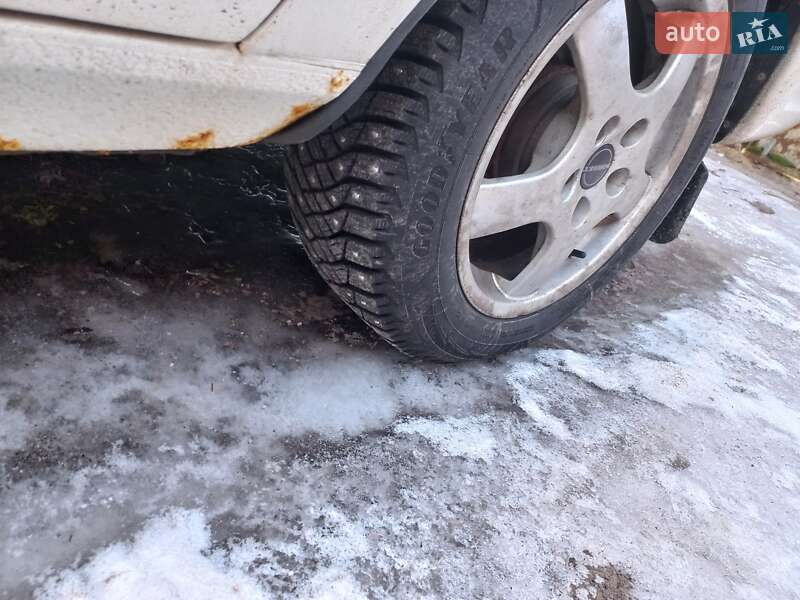 Седан ГАЗ 3110 Волга 2003 в Чернигове