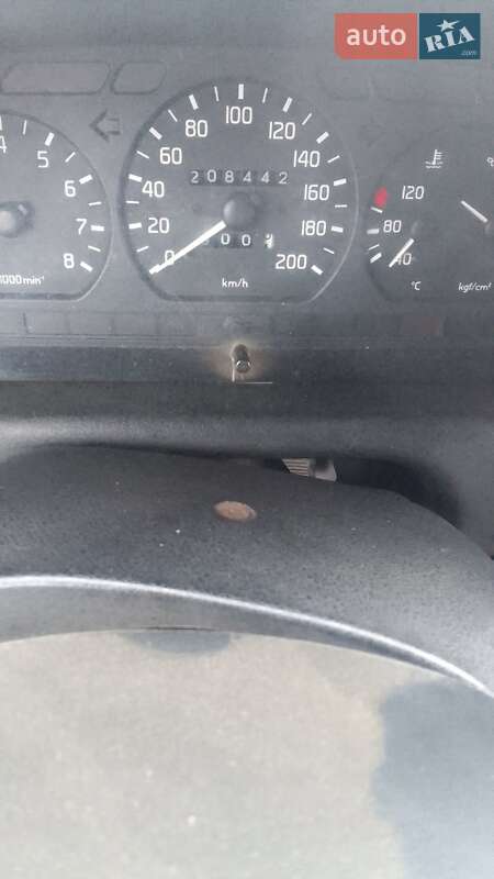 Седан ГАЗ 3110 Волга 1999 в Кривому Розі