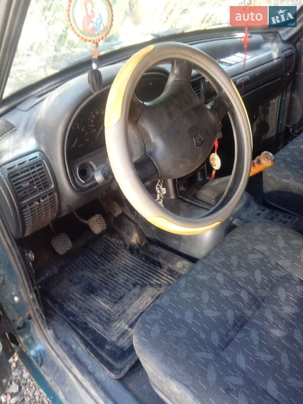 Седан ГАЗ 3110 Волга 2000 в Одесі фото 3 Седан ГАЗ 3110 Волга 2000 в Одесі
