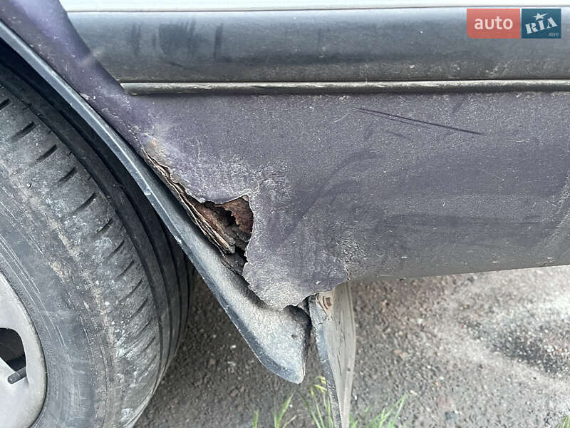 Седан ГАЗ 3110 Волга 2001 в Чернігові