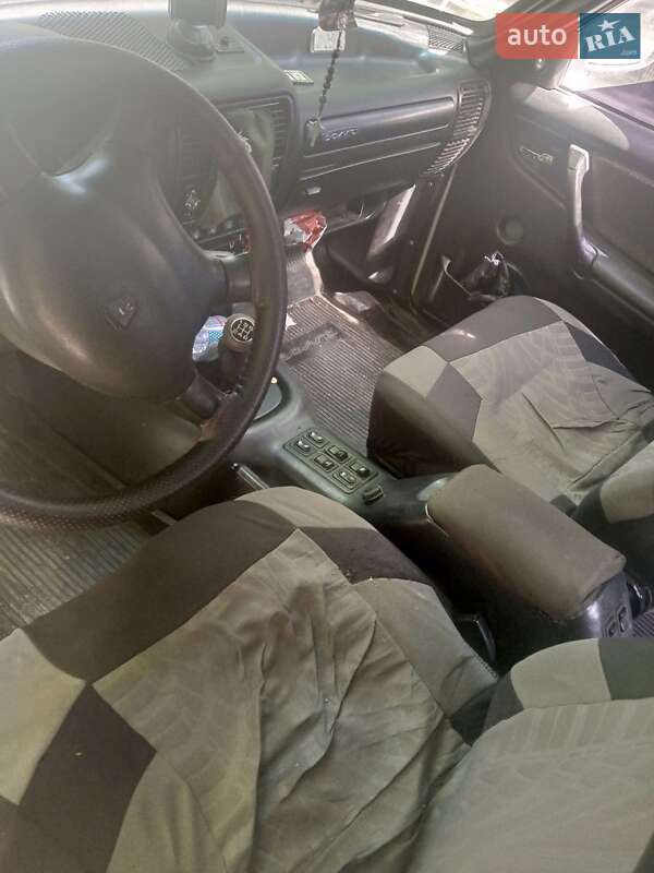 Седан ГАЗ 3110 Волга 2001 в Сумах