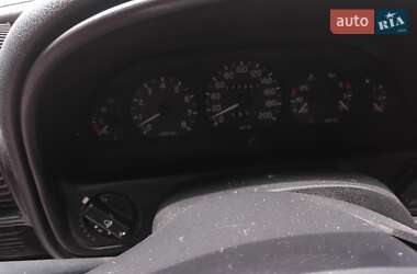 Седан ГАЗ 3110 Волга 2003 в 