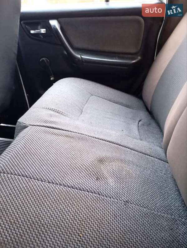 Седан ГАЗ 3110 Волга 1998 в Змиеве фото 3 Седан ГАЗ 3110 Волга 1998 в Змиеве