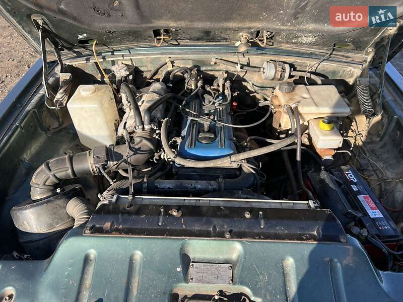 Седан ГАЗ 3110 Волга 2002 в Городенці