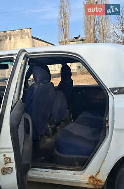 Седан ГАЗ 3110 Волга 2003 в 