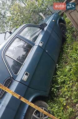 Седан ГАЗ 3110 Волга 2001 в Чернівцях