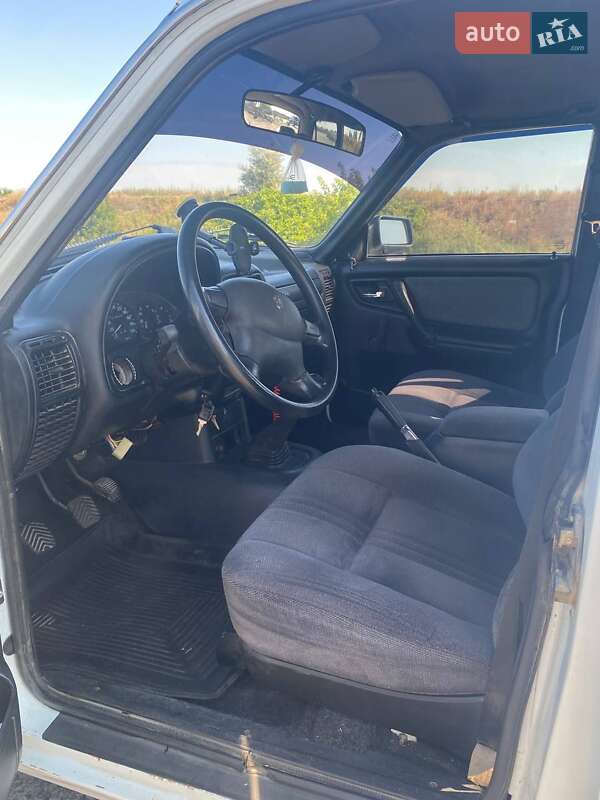 Седан ГАЗ 3110 Волга 2000 в Одесі