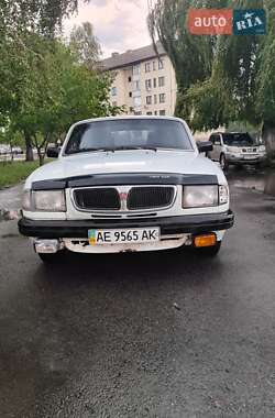 Седан ГАЗ 3110 Волга 2000 в Першотравенську