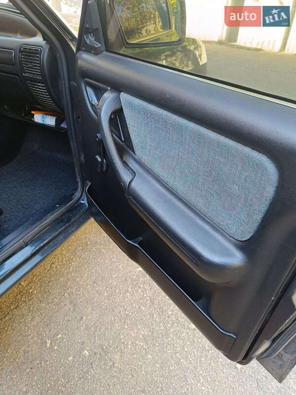Седан ГАЗ 3110 Волга 2003 в Желтых Водах фото 9 Седан ГАЗ 3110 Волга 2003 в Желтых Водах