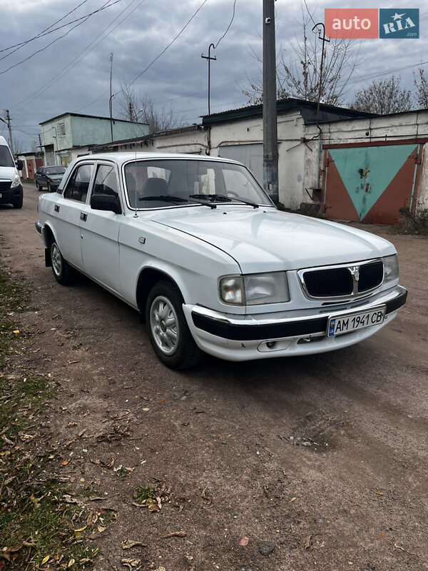 Седан ГАЗ 3110 Волга 2002 в Коростене