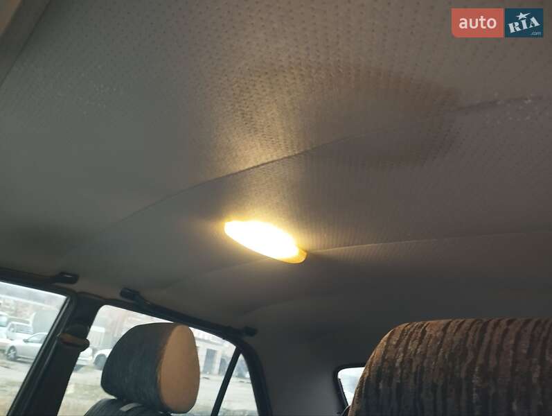 Седан ГАЗ 3110 Волга 2002 в Запорожье