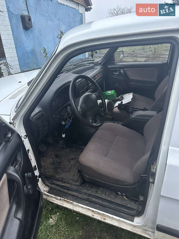 Седан ГАЗ 3110 Волга 2002 в Подольске