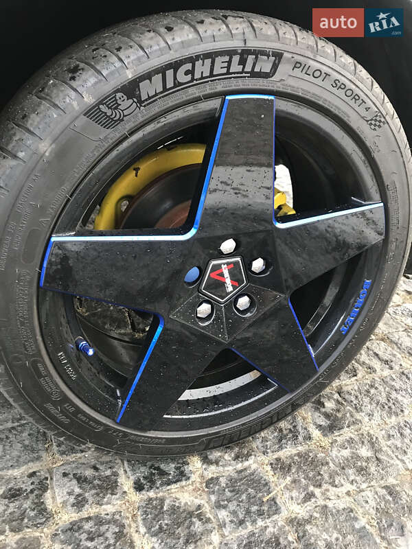 Седан ГАЗ 31105 Волга 2007 в Одессе