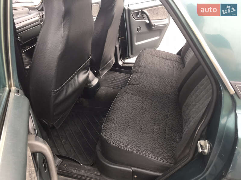 Седан ГАЗ 31105 Волга 2005 в Ужгороде