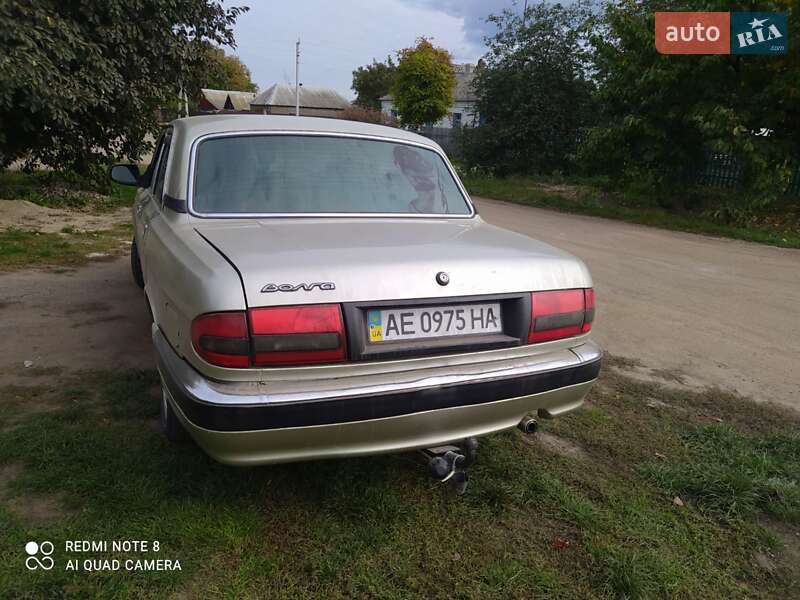 Седан ГАЗ 31105 Волга 2004 в Помічній